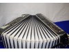 Parrot pearlescent grey 80 bass accordion